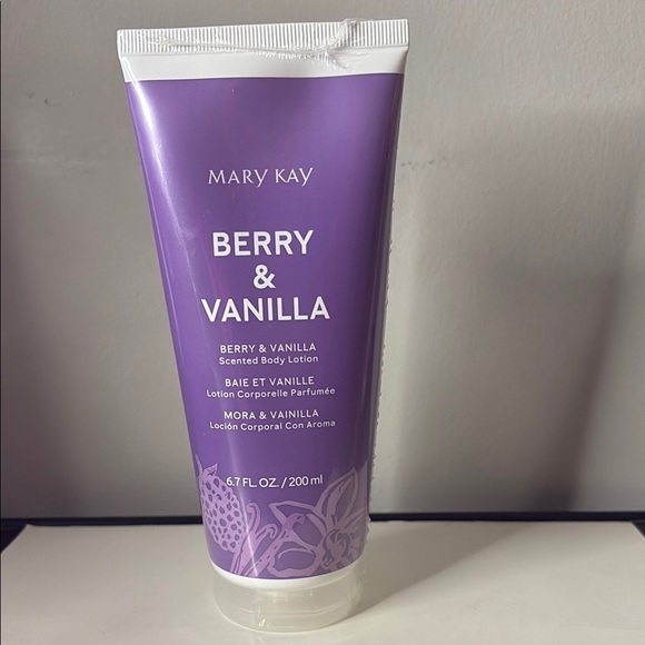 Mary Kay Purple Body Wash Berry & Vanilla - Picture 2 of 6